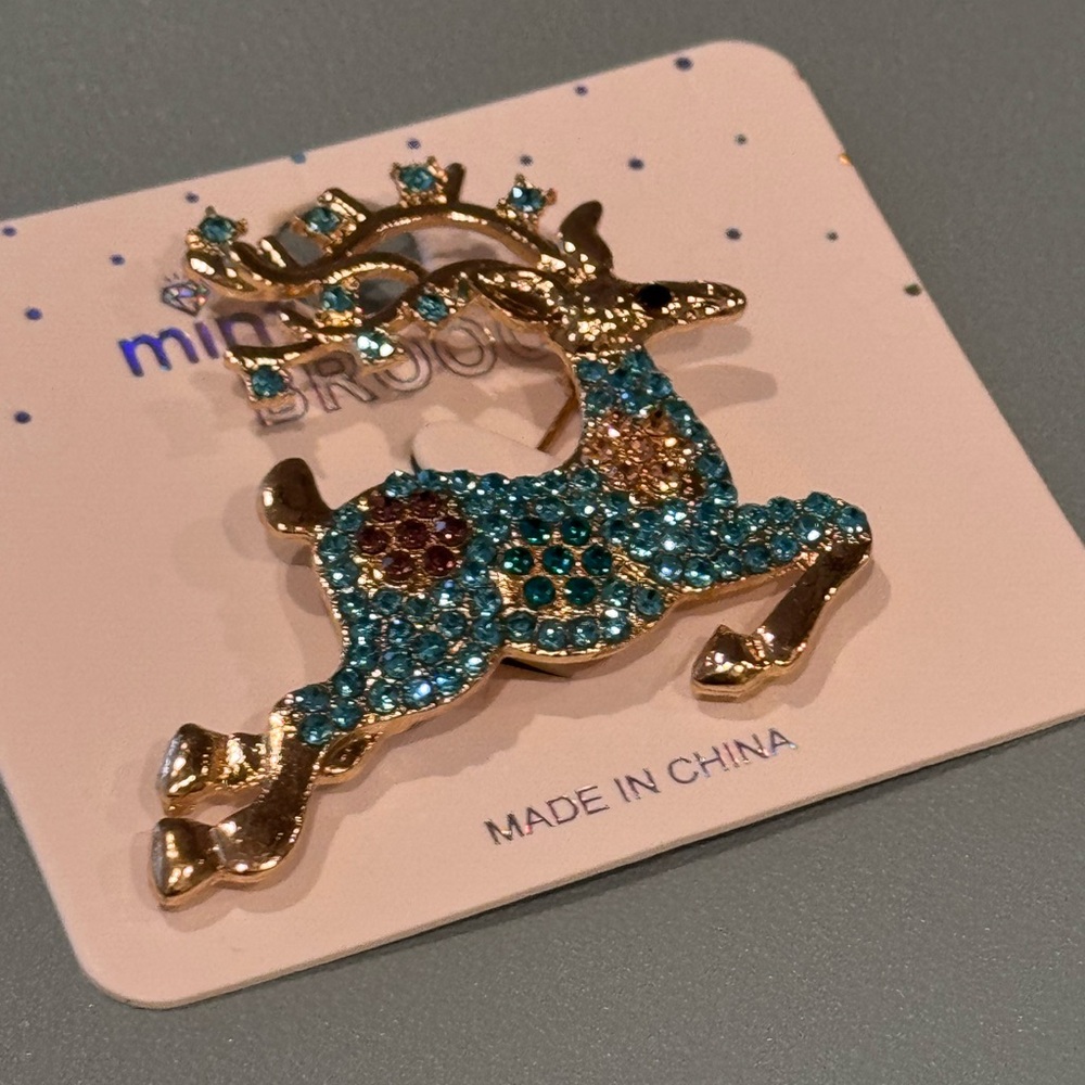 NWT Mint Turquoise and Gold Reindeer Brooch